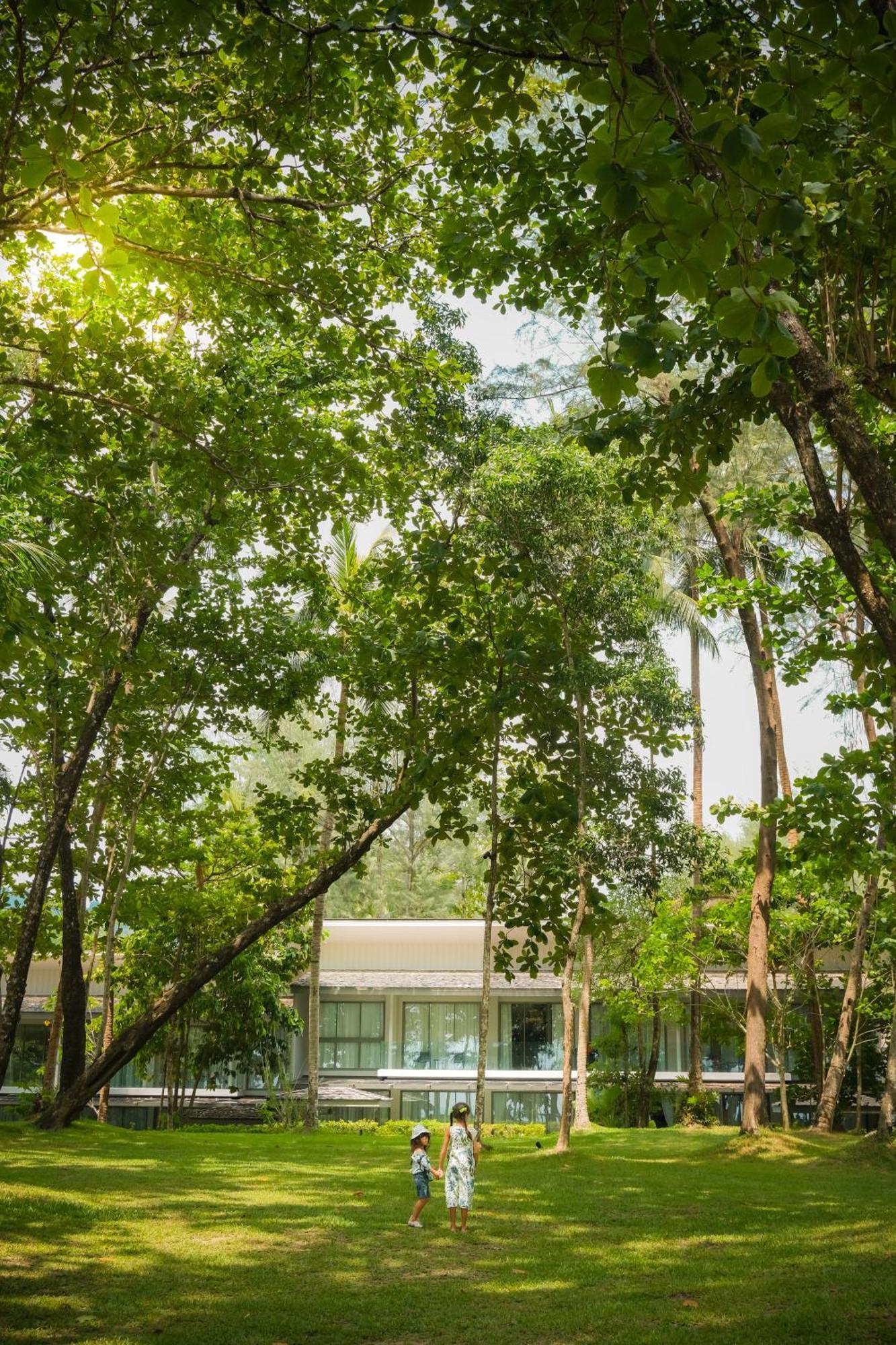 Avani Plus Khao Lak Resort 외부 사진