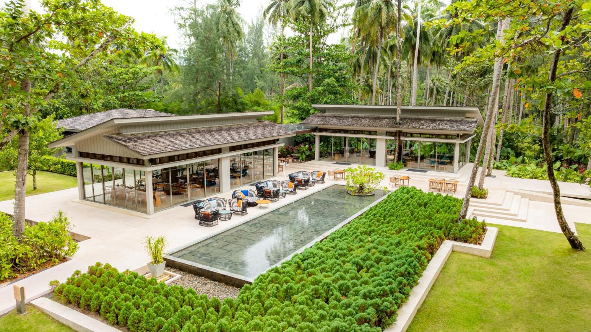 Avani Plus Khao Lak Resort 외부 사진