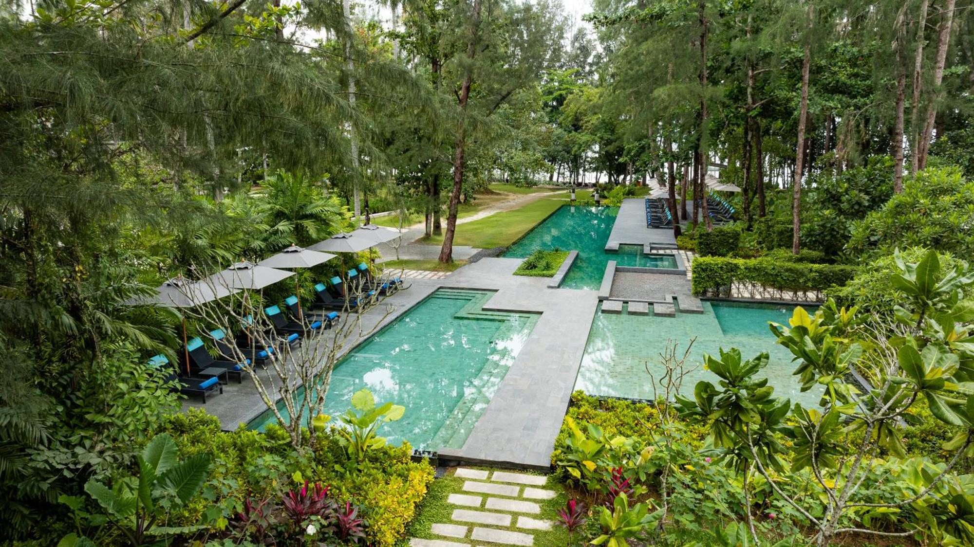 Avani Plus Khao Lak Resort 외부 사진